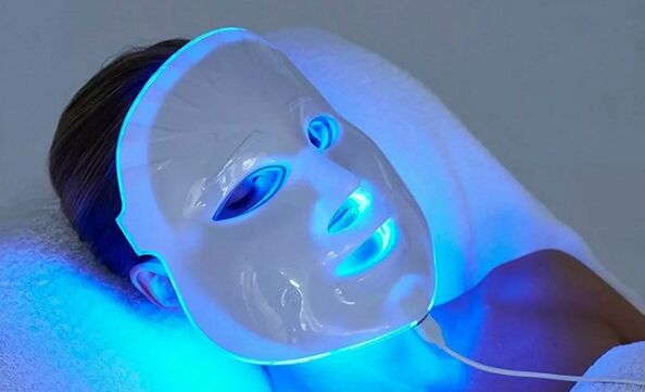 LED ფოტოთერაპია სახის კანის ასაკობრივ ცვლილებებთან საბრძოლველად